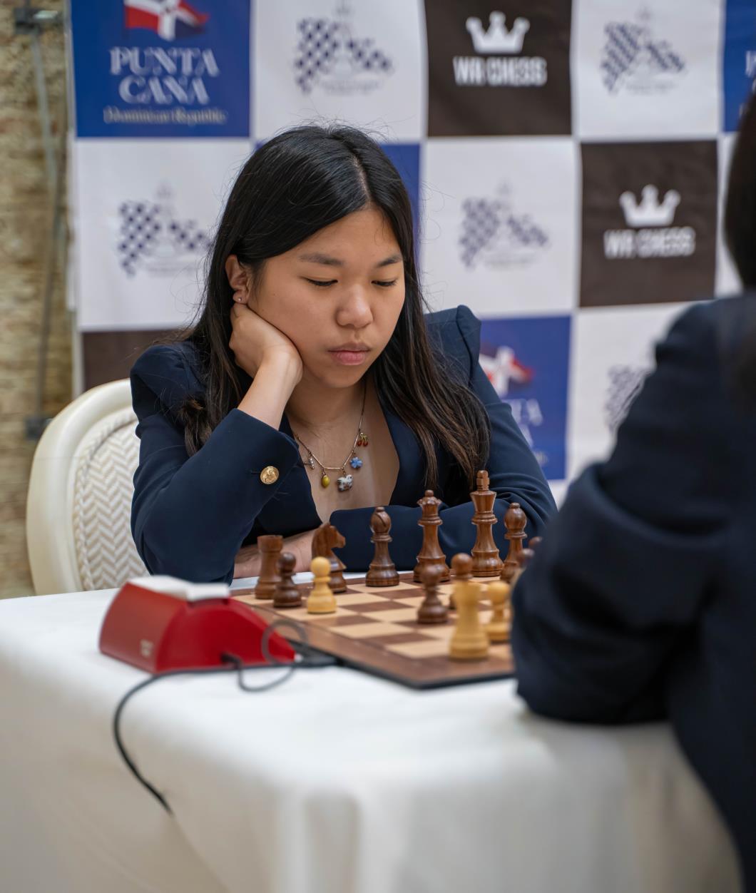Carissa Yip at the board in Punta Cana
